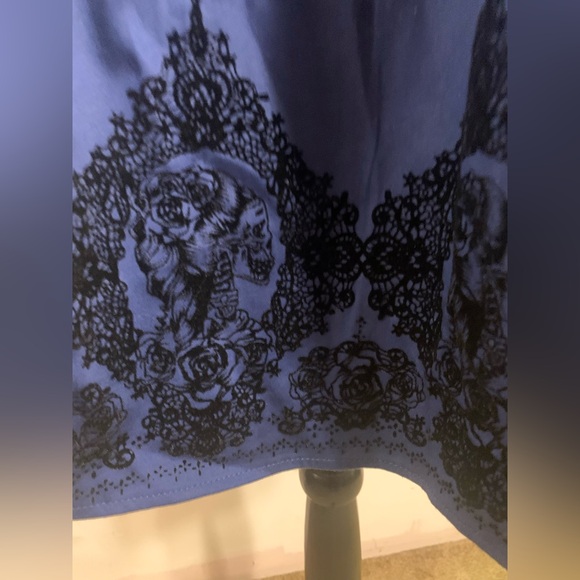 Hot Topic Blue & Black Filigree Border Ball Gown NWT - Picture 7 of 9